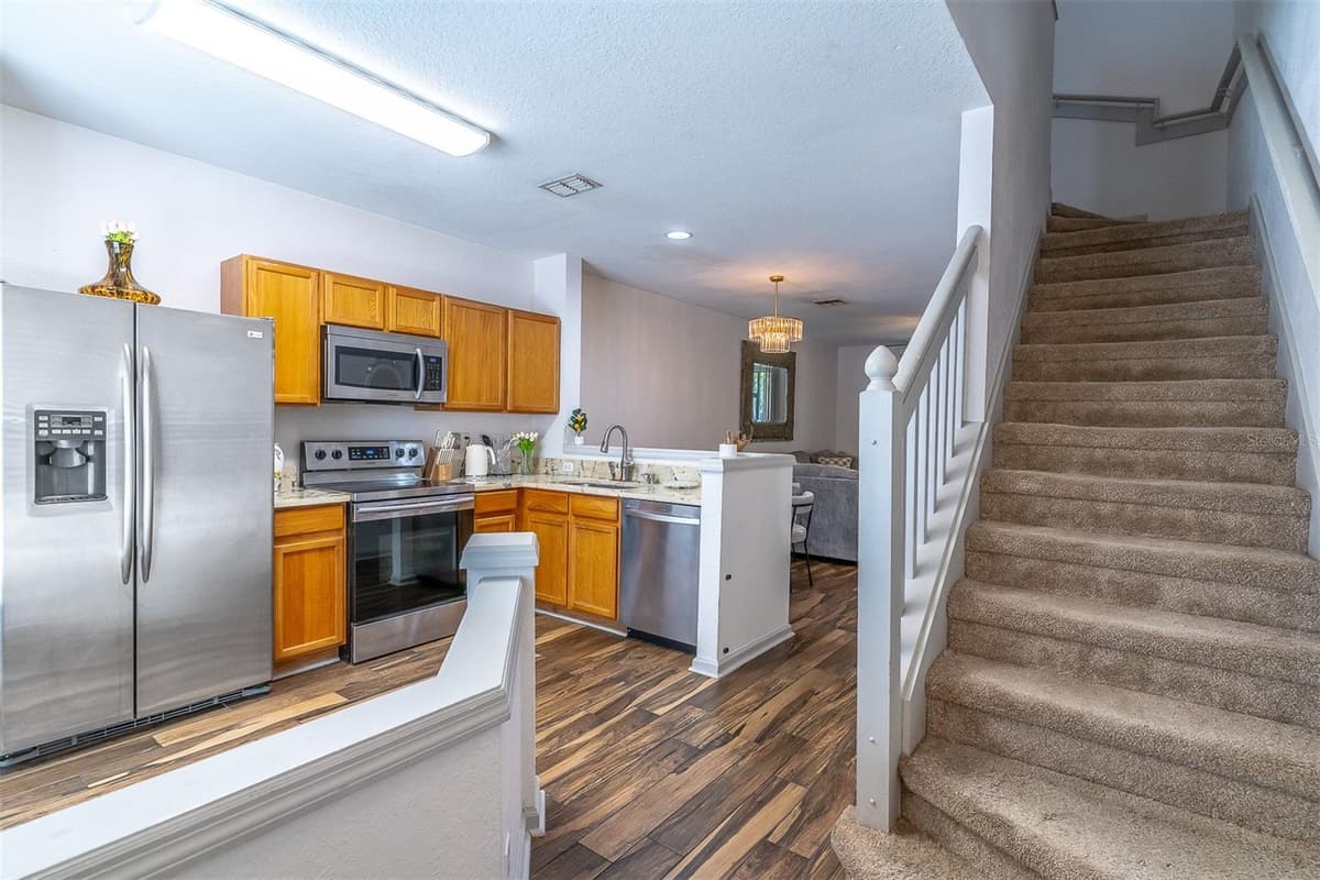 5338 HAWKSTONE DRIVE — photo 18 of 41