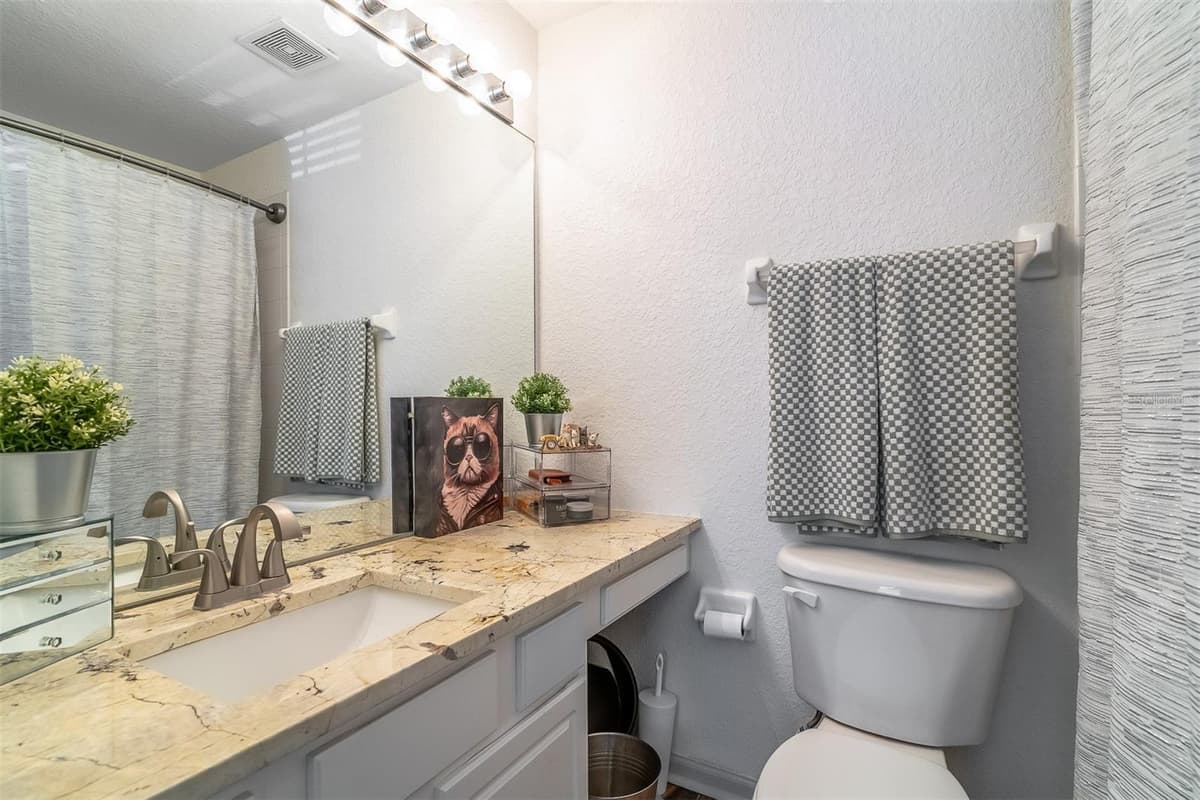 5338 HAWKSTONE DRIVE — photo 26 of 41