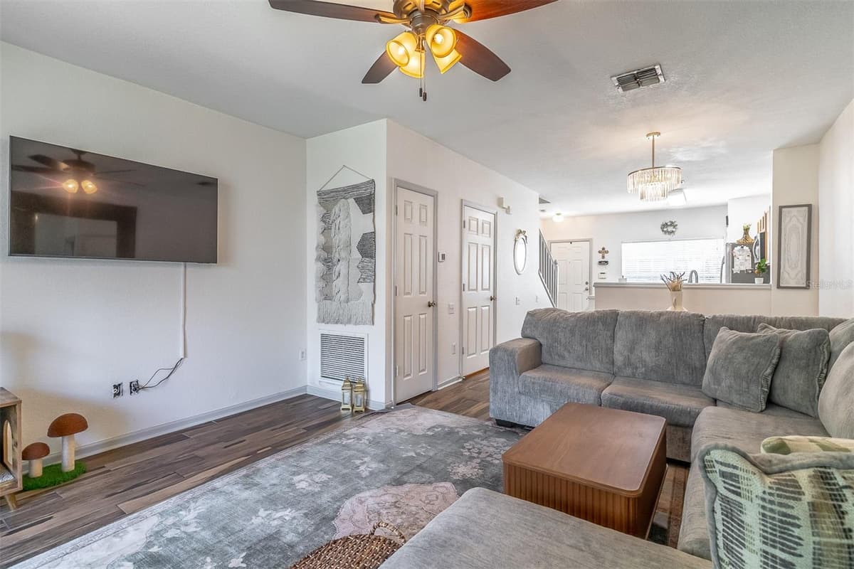 5338 HAWKSTONE DRIVE — photo 16 of 41