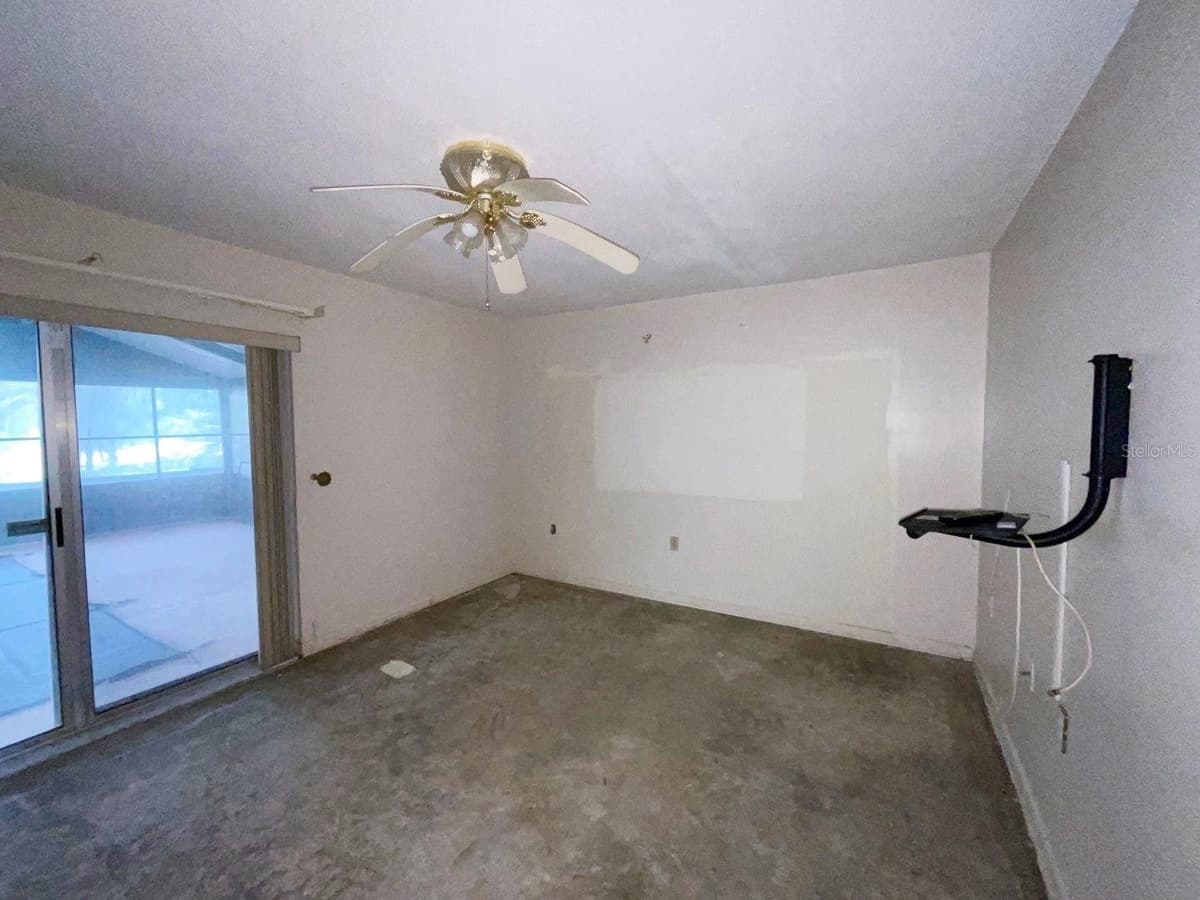 603 OCALA STREET — photo 11 of 26