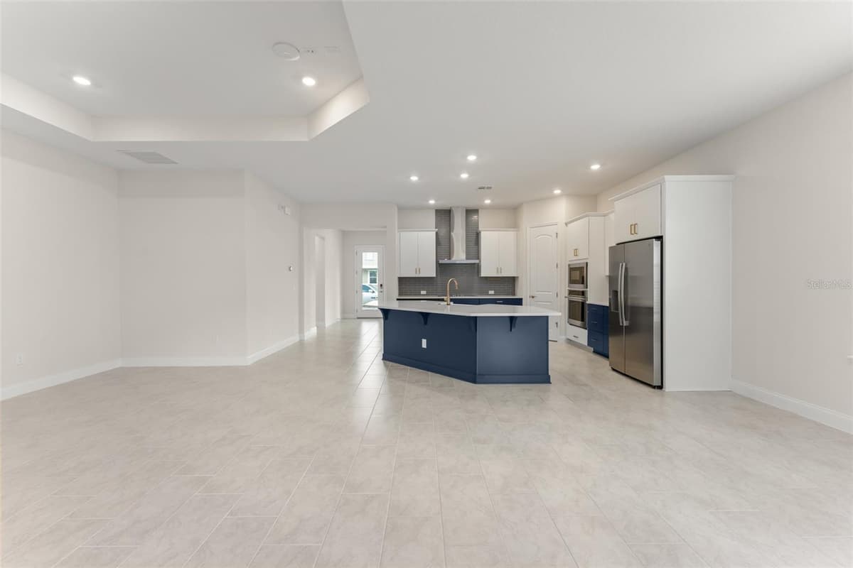 13550 MCMILLAN DRIVE — photo 28 of 60