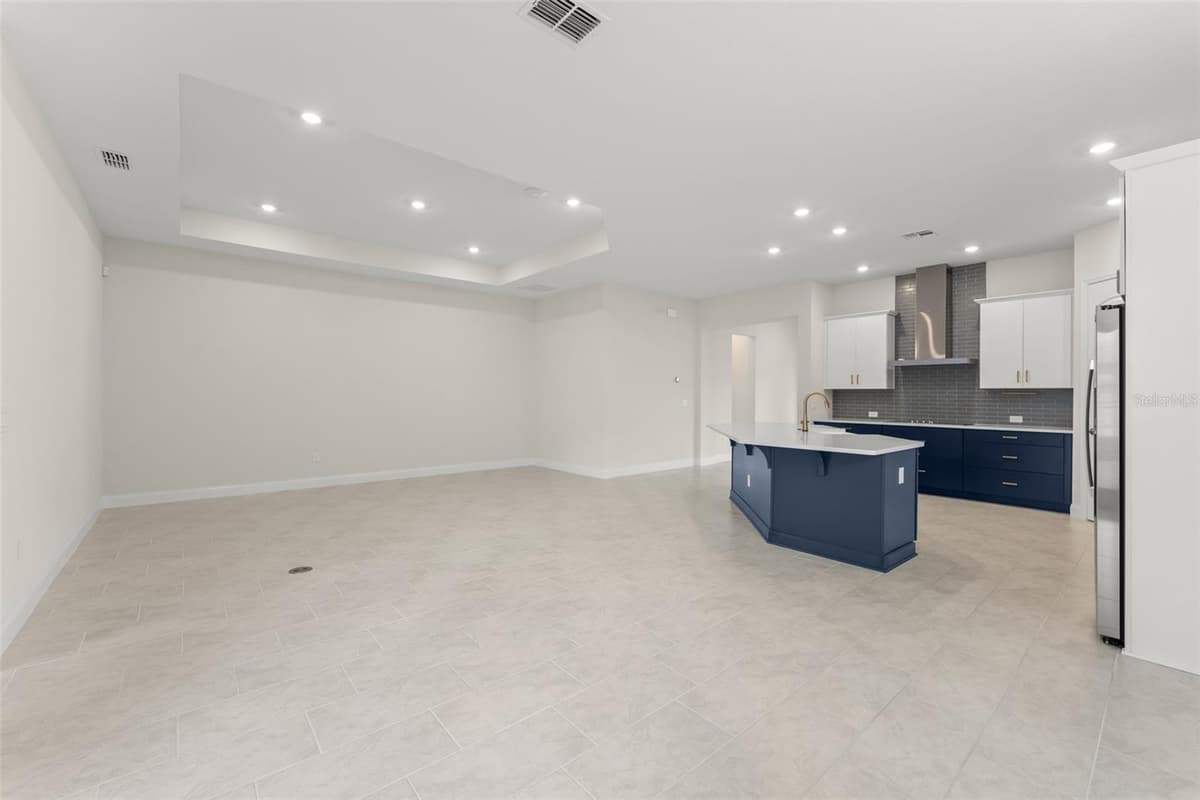 13550 MCMILLAN DRIVE — photo 32 of 60