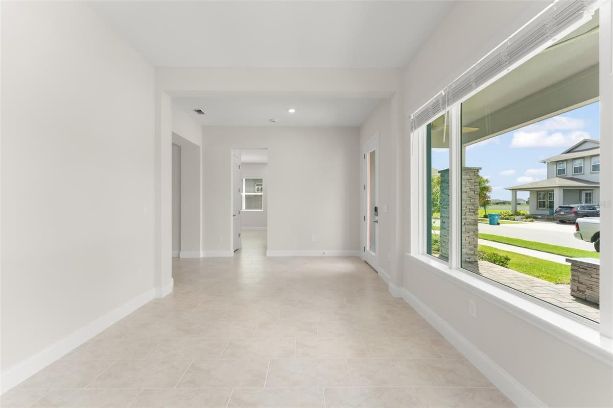 13550 MCMILLAN DRIVE — photo 7 of 60