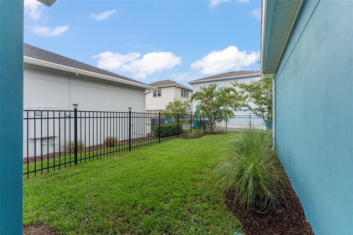 13550 MCMILLAN DRIVE — photo 48 of 60