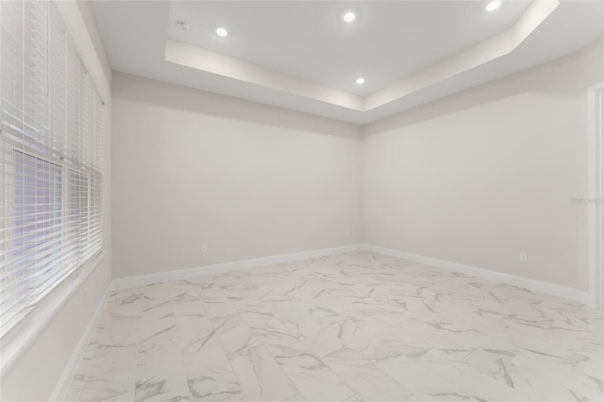 13550 MCMILLAN DRIVE — photo 35 of 60