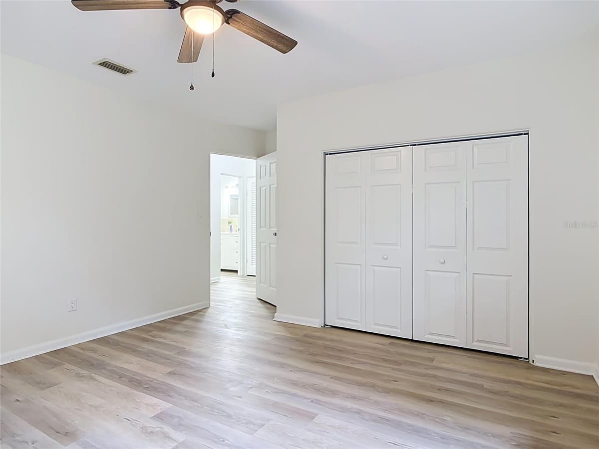 160 ELM DRIVE — photo 7 of 11