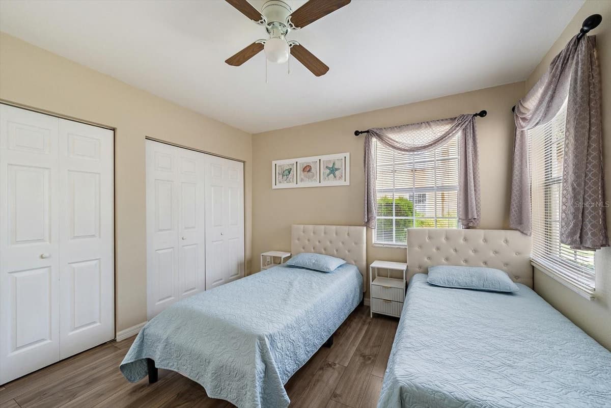 1010 VILLAGIO CIRCLE — photo 18 of 25