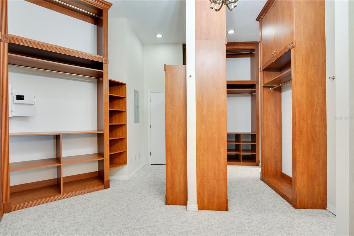 5524 WORSHAM COURT — photo 36 of 81