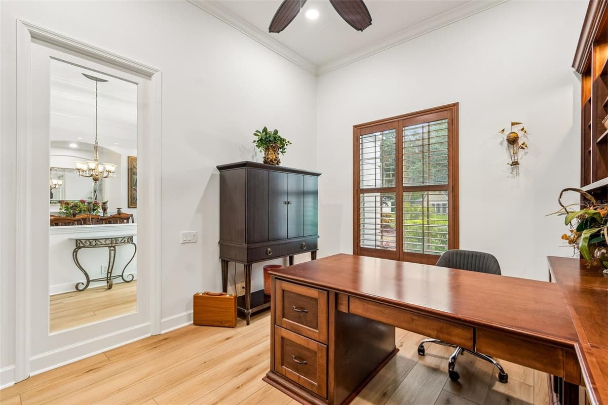 21105 LAKE VIENNA DRIVE — photo 15 of 100