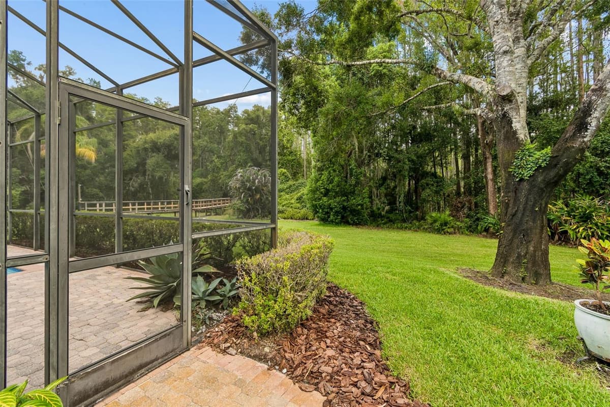 21105 LAKE VIENNA DRIVE — photo 77 of 100