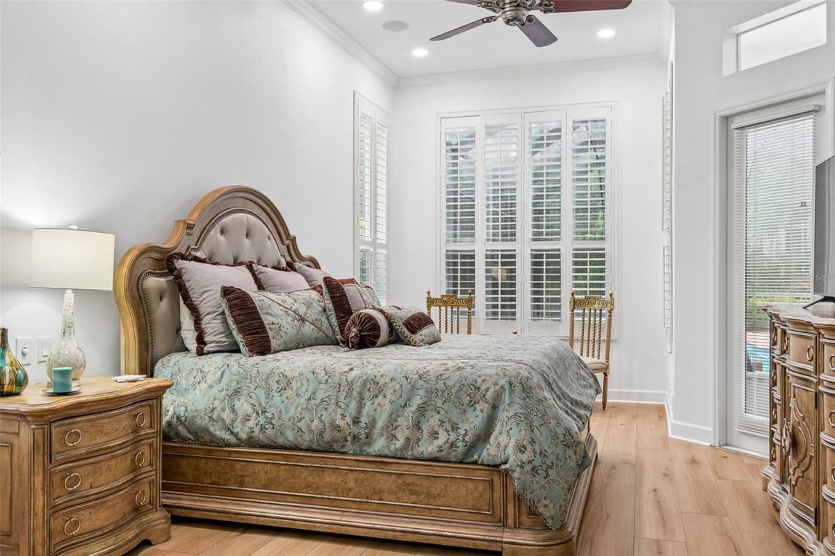 21105 LAKE VIENNA DRIVE — photo 36 of 100