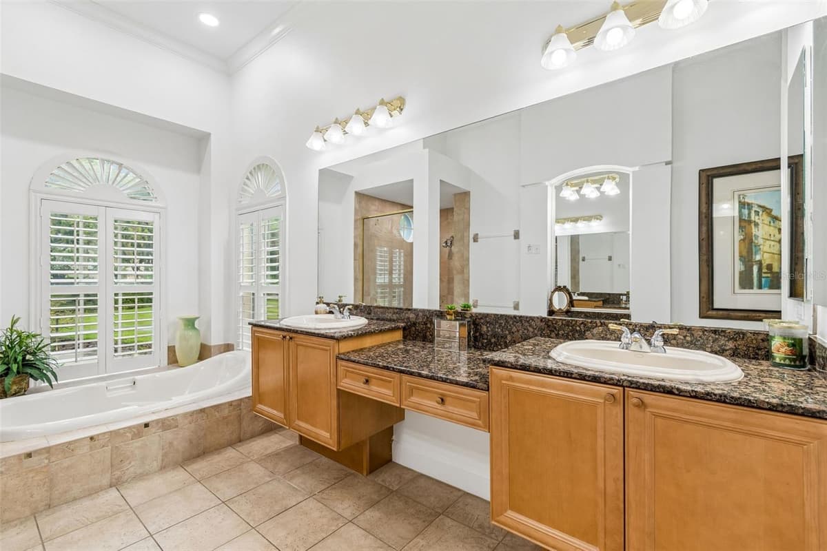 21105 LAKE VIENNA DRIVE — photo 41 of 100