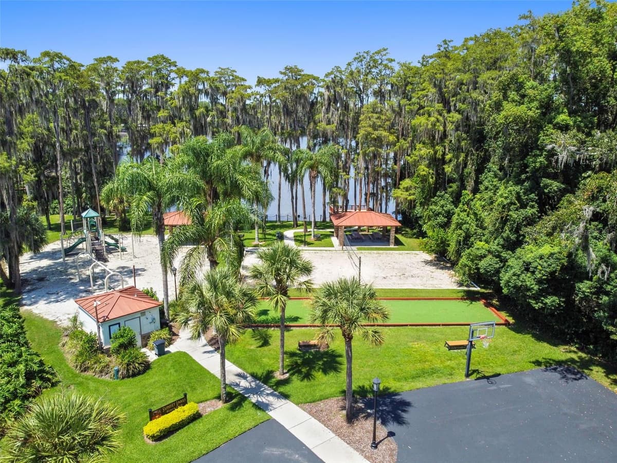 21105 LAKE VIENNA DRIVE — photo 99 of 100