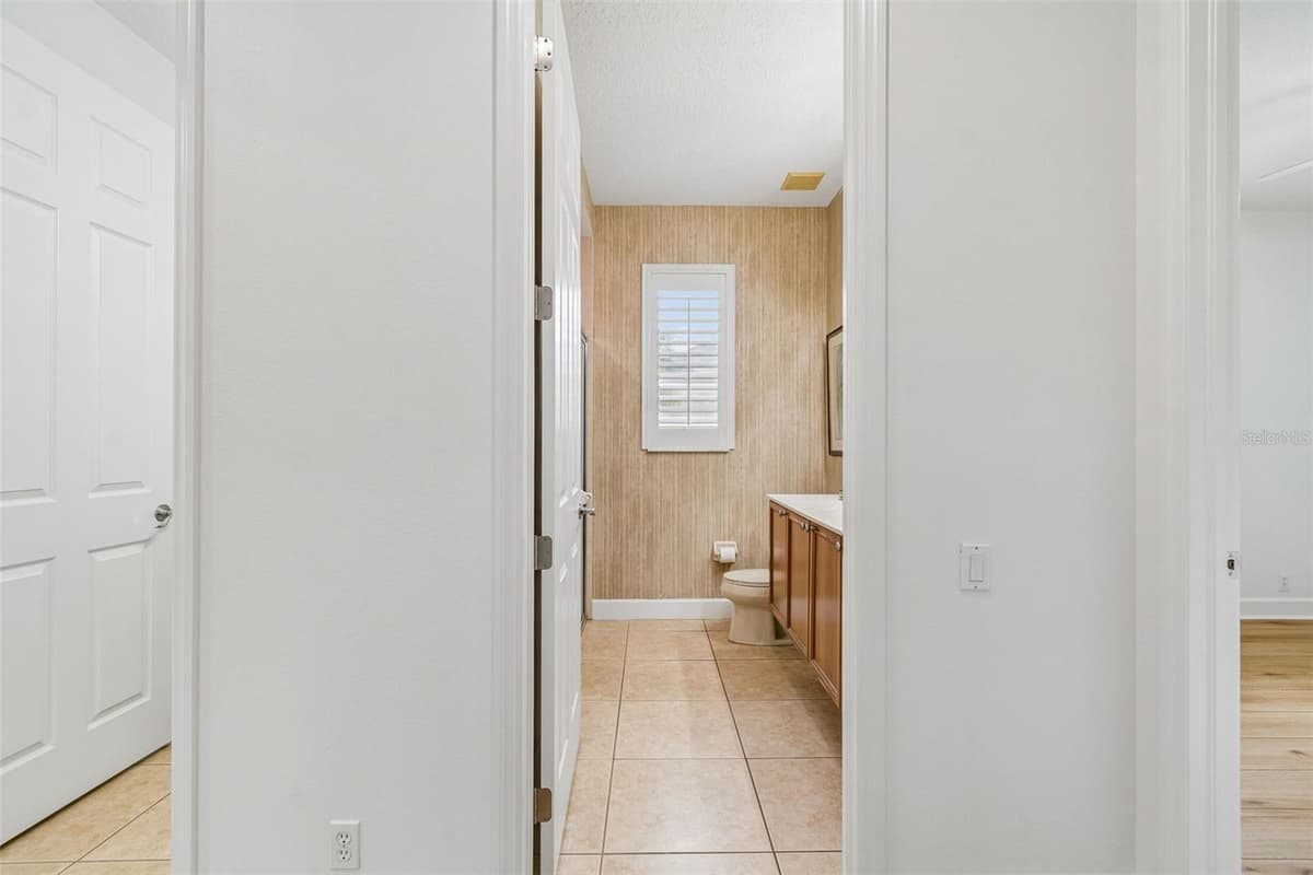 21105 LAKE VIENNA DRIVE — photo 54 of 100