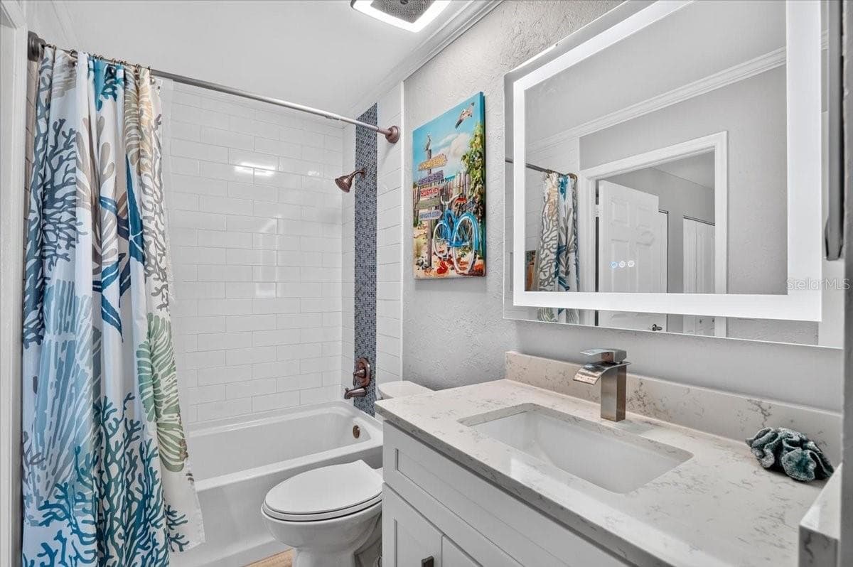 4045 CROCKERS LAKE BOULEVARD — photo 19 of 32