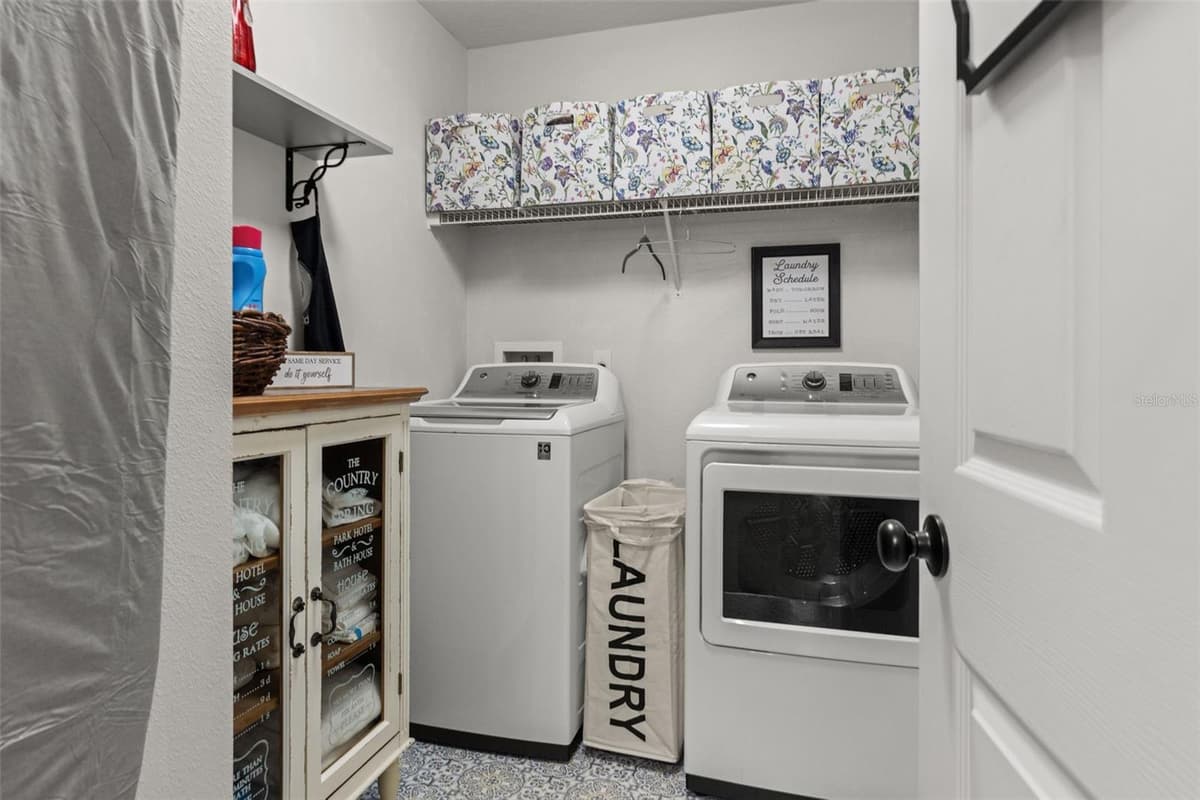 14050 GRANDEUR WAY — photo 42 of 63