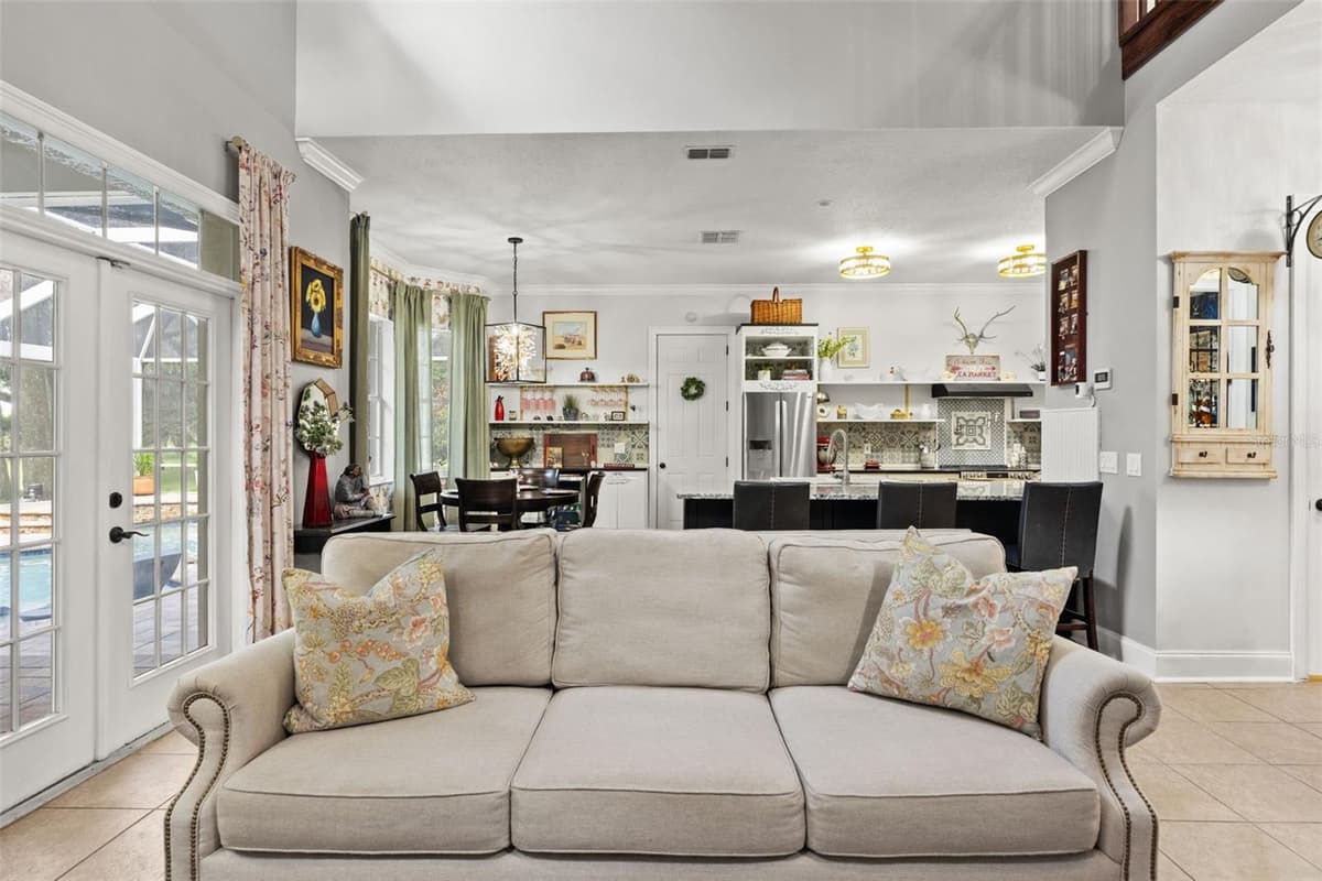 14050 GRANDEUR WAY — photo 15 of 63