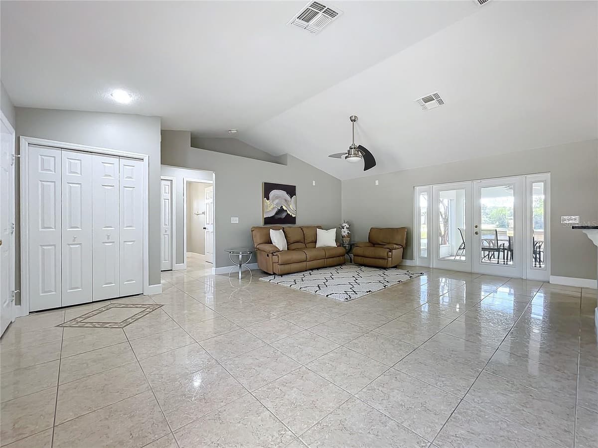 790 SILHOUETTE COURT — photo 17 of 60