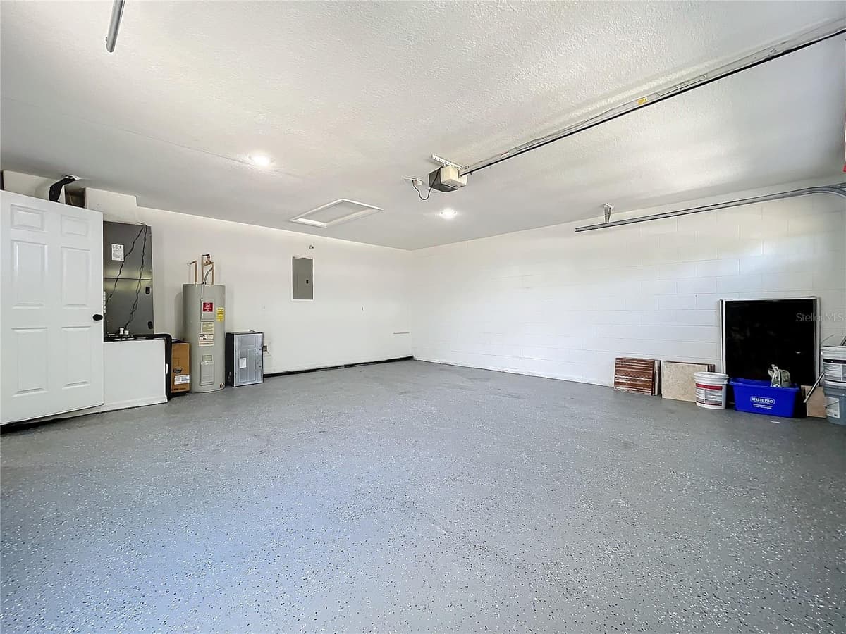 790 SILHOUETTE COURT — photo 47 of 60