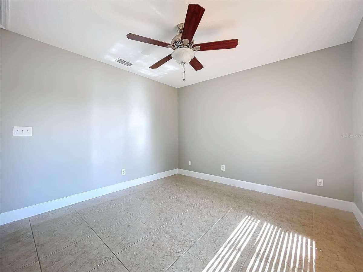 790 SILHOUETTE COURT — photo 40 of 60