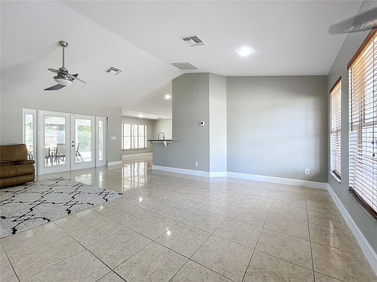790 SILHOUETTE COURT — photo 16 of 60