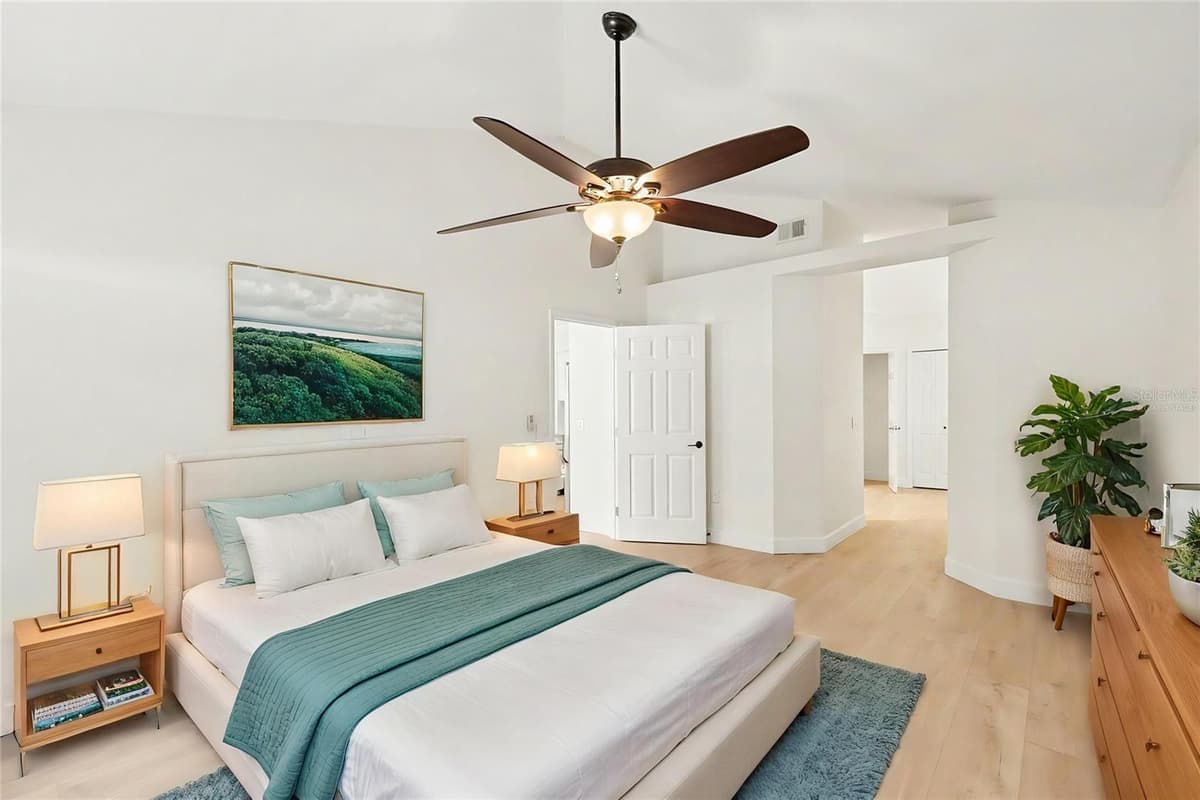 7231 REMINGTON OAKS DRIVE — photo 15 of 30