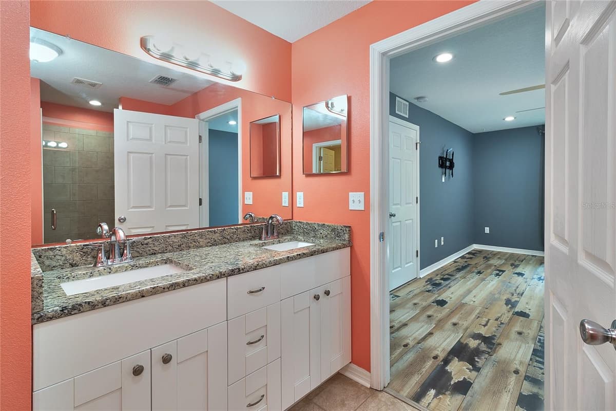 5130 20TH STREET — photo 15 of 30