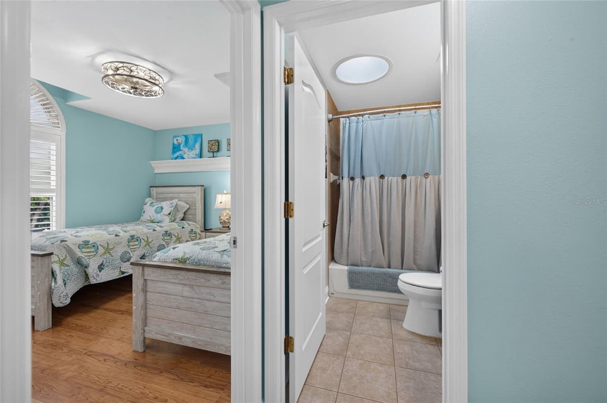 3385 TESORO CIRCLE — photo 8 of 47