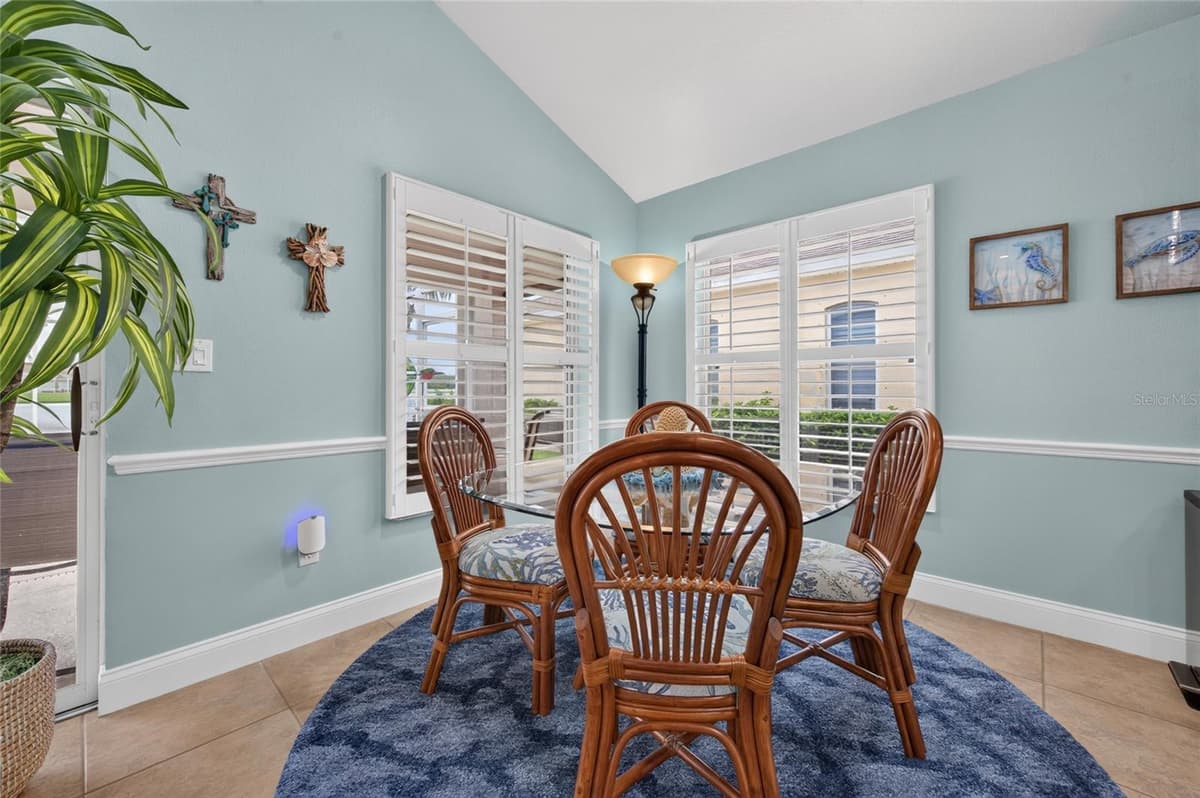 3385 TESORO CIRCLE — photo 14 of 47