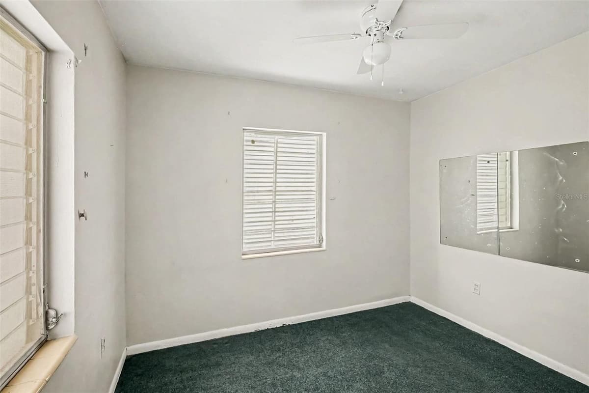21422 MALLORY AVENUE — photo 21 of 27