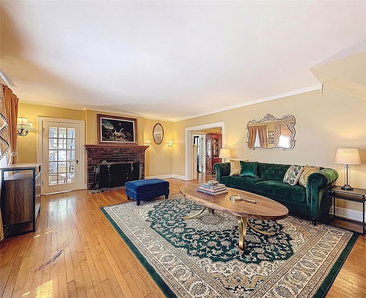 800 LAKE ELBERT DRIVE — photo 2 of 23