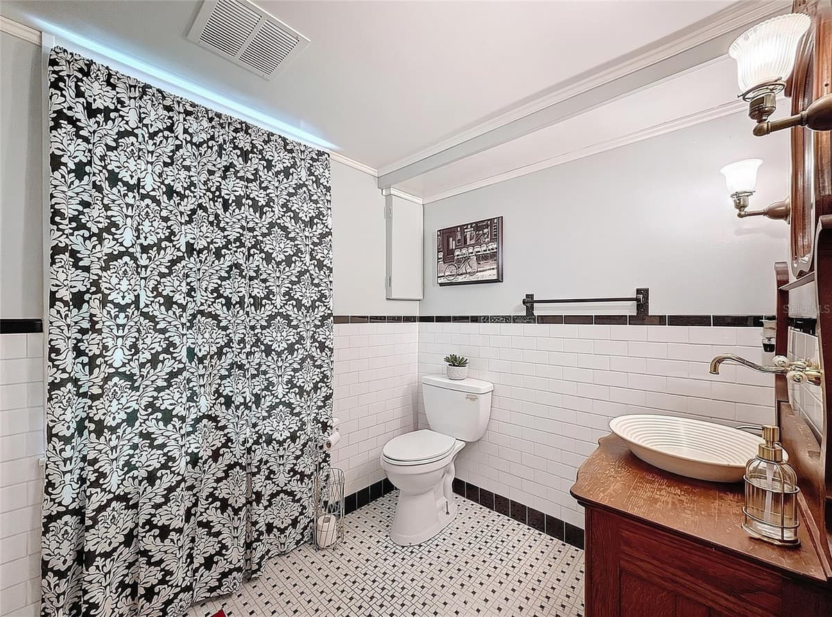800 LAKE ELBERT DRIVE — photo 16 of 23