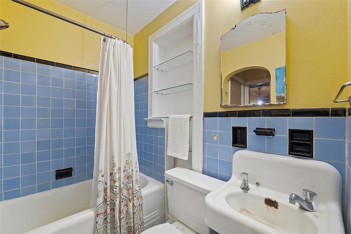 800 LAKE ELBERT DRIVE — photo 12 of 23