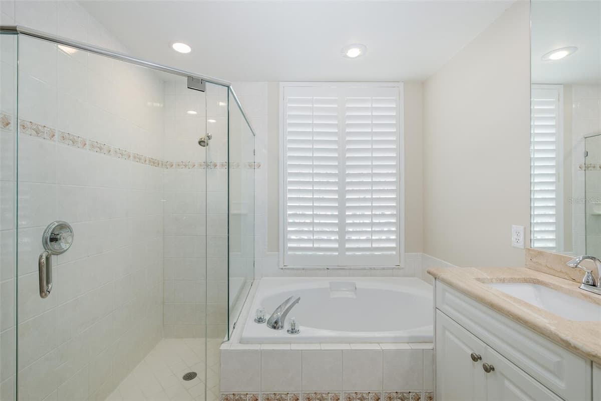 4770 PEBBLE BROOK DRIVE — photo 17 of 26