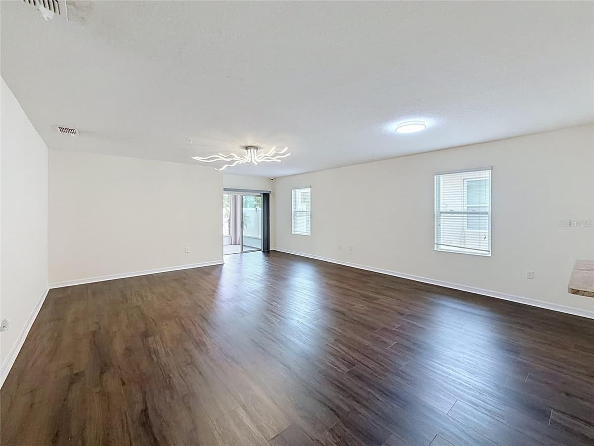 237 NOVA DRIVE — photo 2 of 13