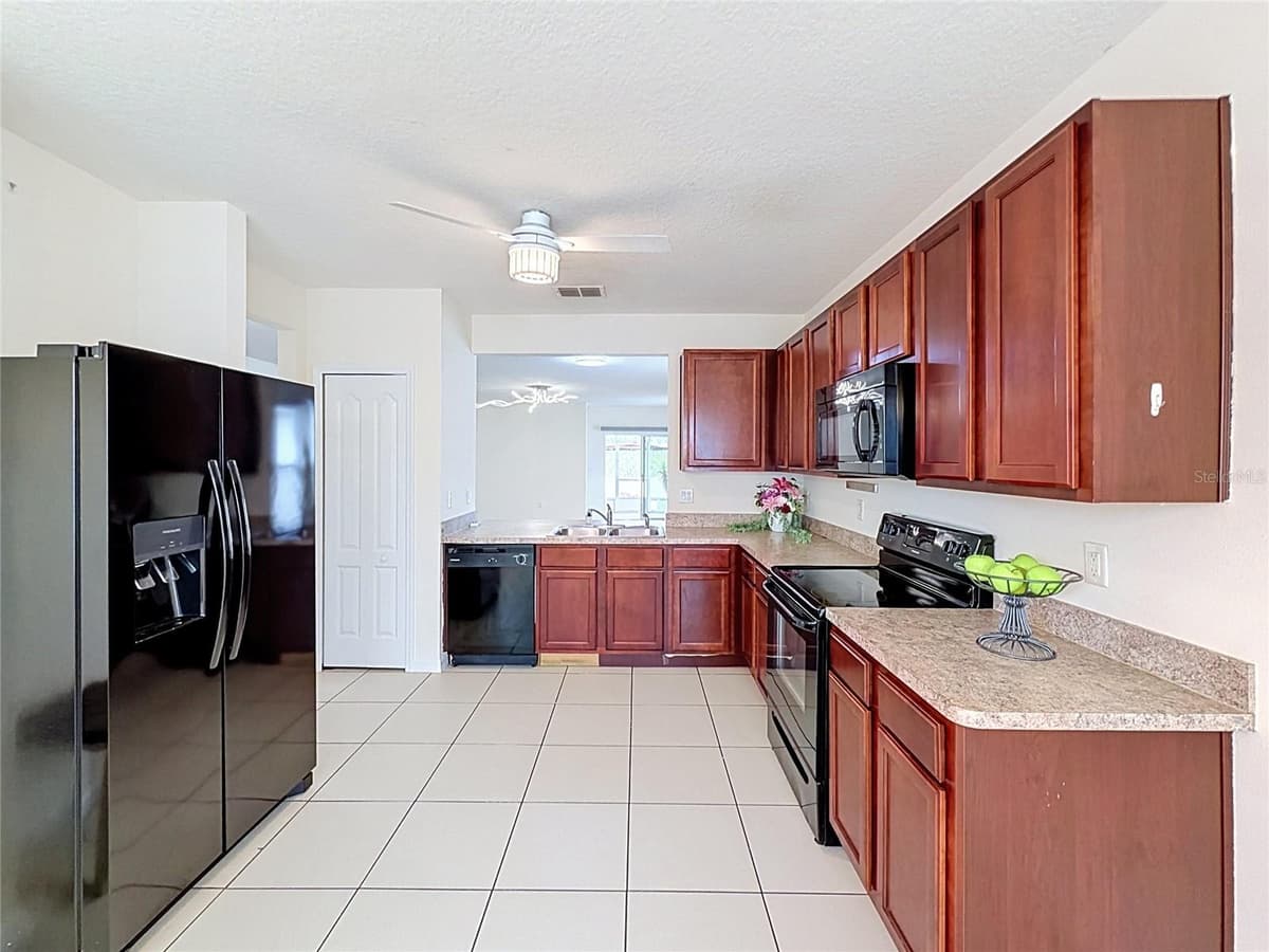 237 NOVA DRIVE — photo 3 of 13