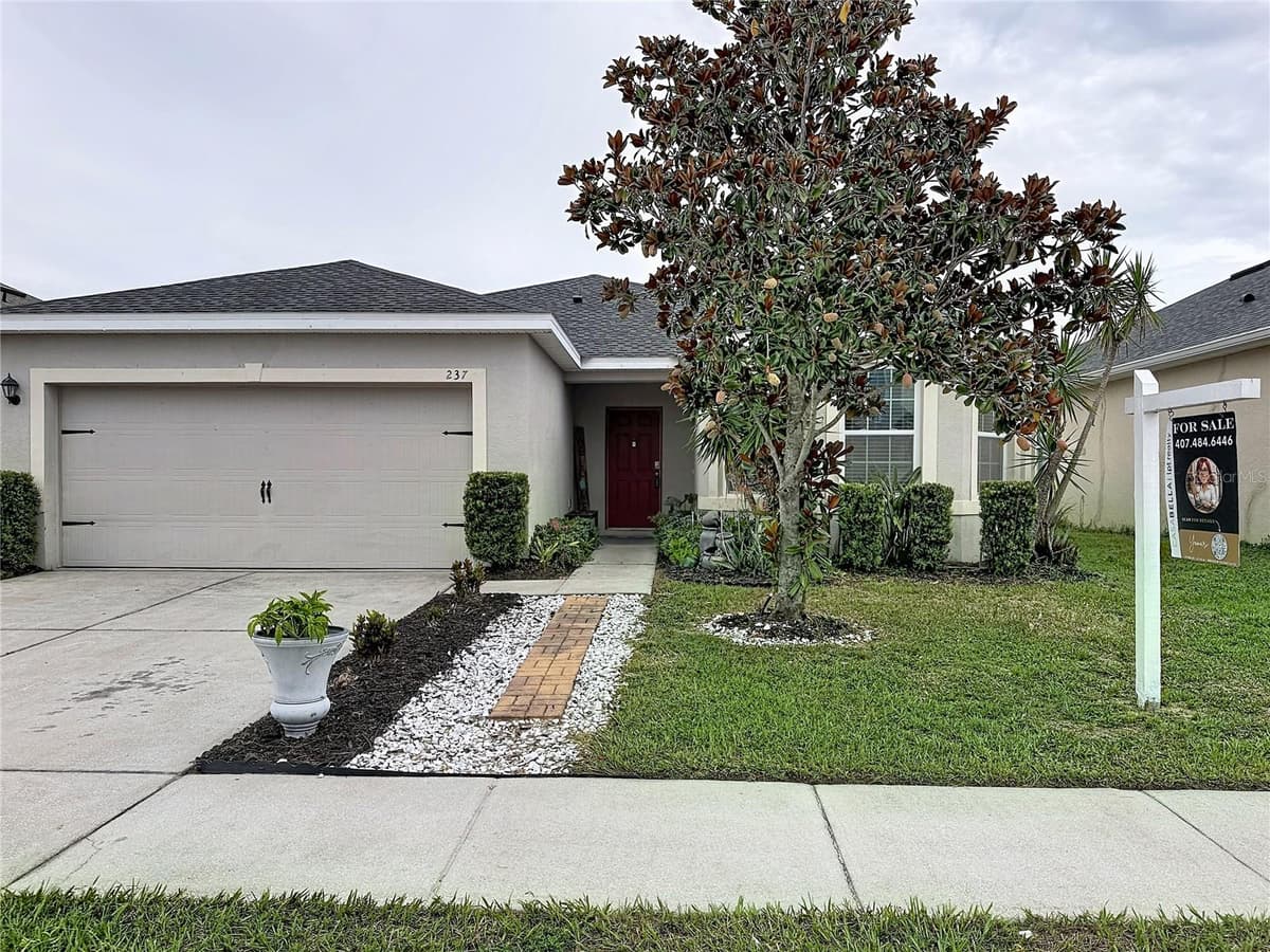 237 NOVA DRIVE — photo 1 of 13
