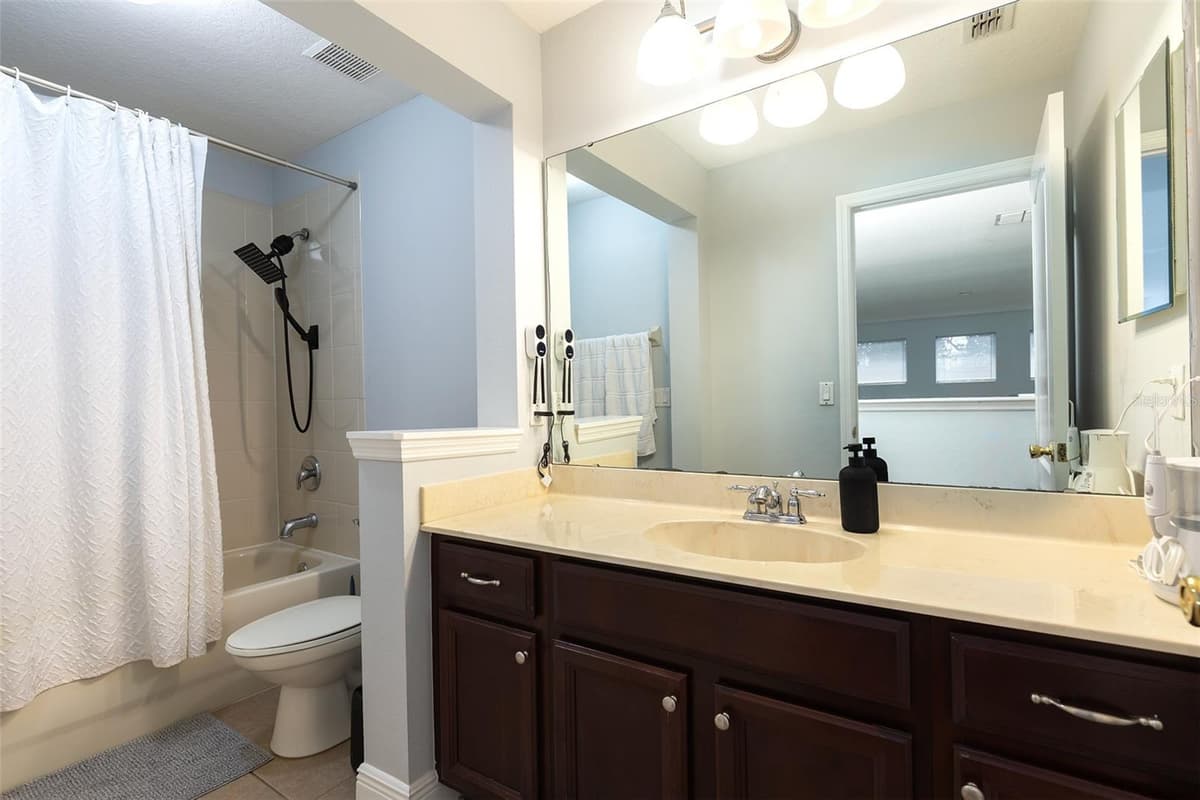 5421 GEMGOLD COURT — photo 24 of 35