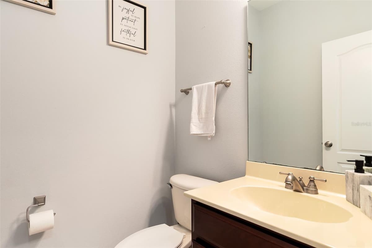 5421 GEMGOLD COURT — photo 6 of 35