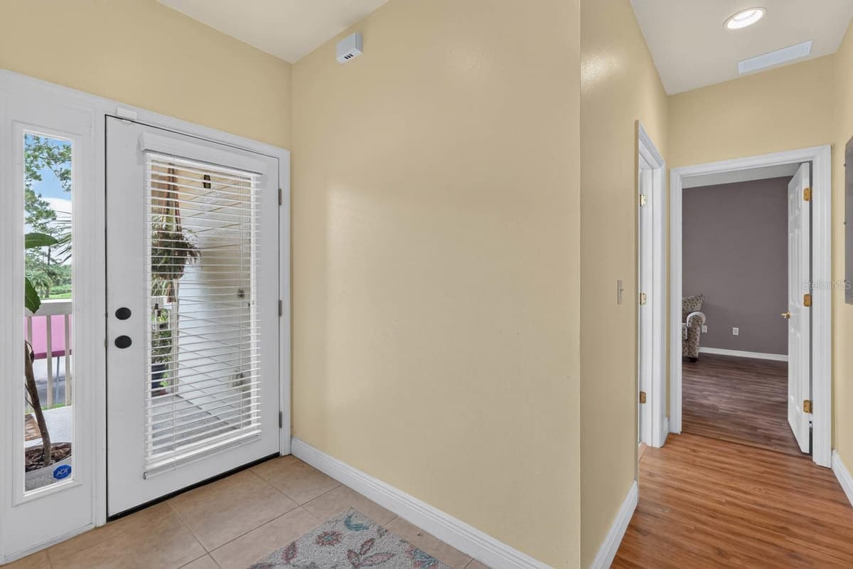31 MAGNOLIA DRIVE — photo 10 of 43