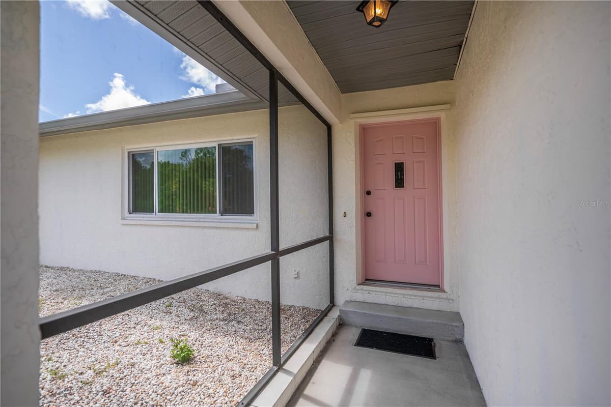 20255 LORENZO AVENUE — photo 13 of 55