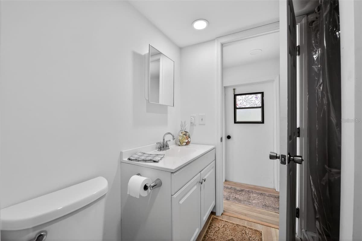2944 PALM CIRCLE — photo 30 of 34