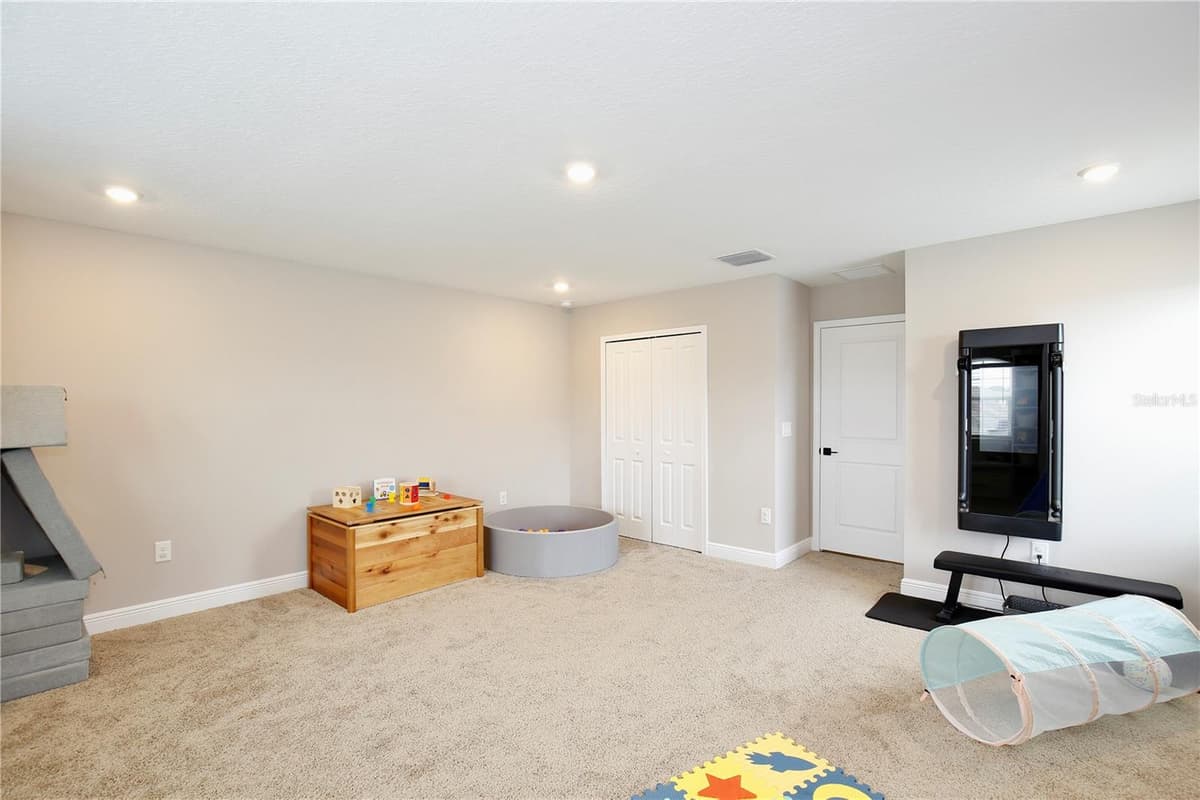4861 CRAGMERE LOOP — photo 36 of 65