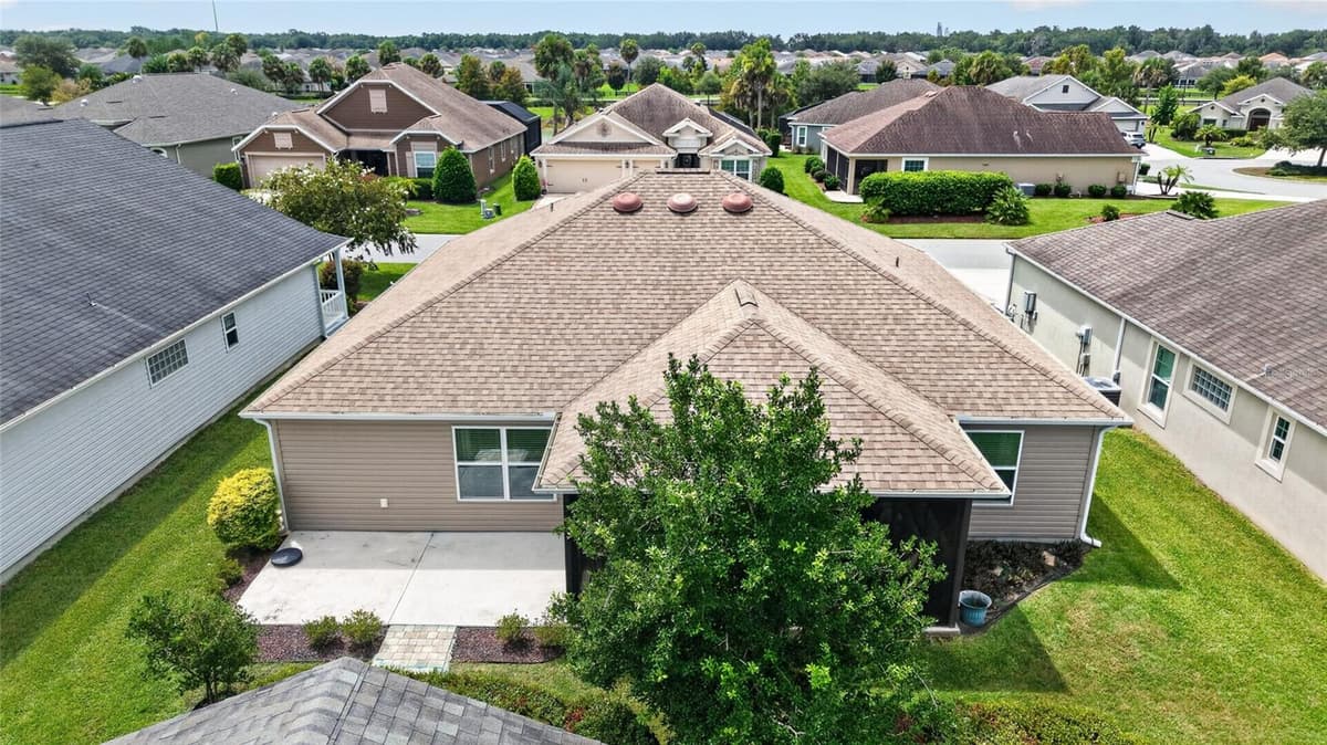 3011 SPANISH MOSS WAY — photo 9 of 70