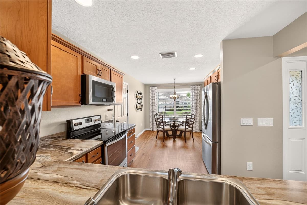 3011 SPANISH MOSS WAY — photo 34 of 70