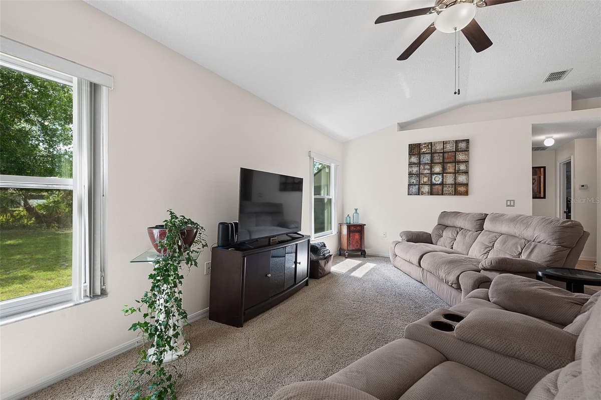 3 RUSSMAN LANE — photo 24 of 69