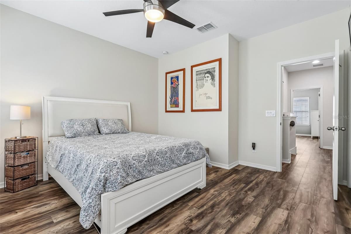 714 CATALONIA COVE — photo 33 of 42