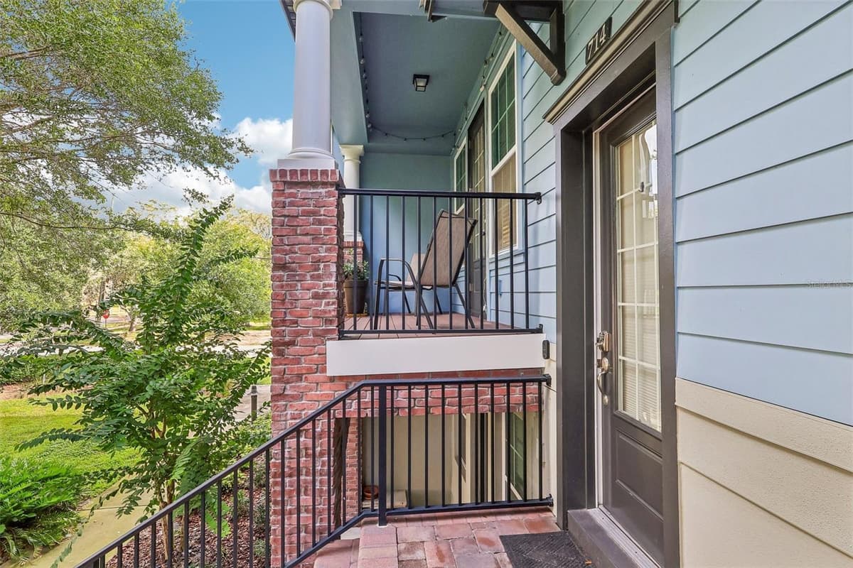 714 CATALONIA COVE — photo 4 of 42