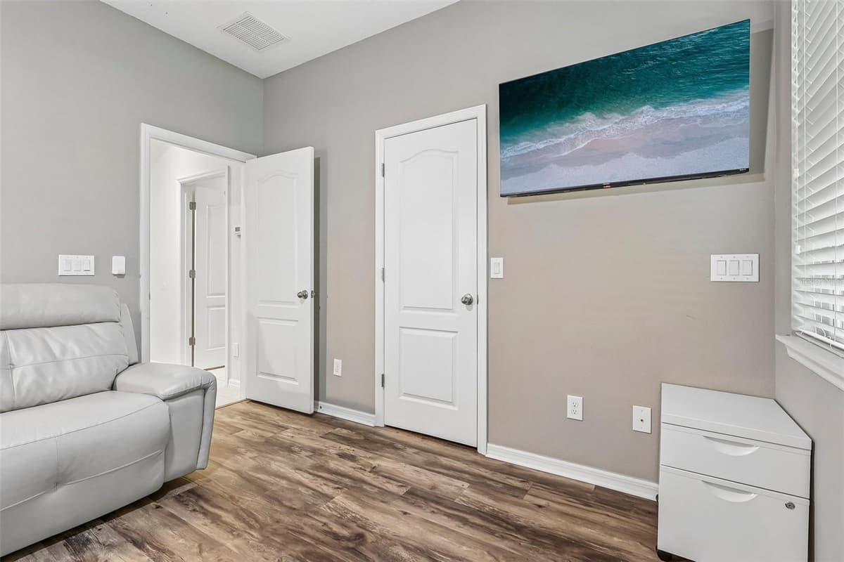 714 CATALONIA COVE — photo 24 of 42