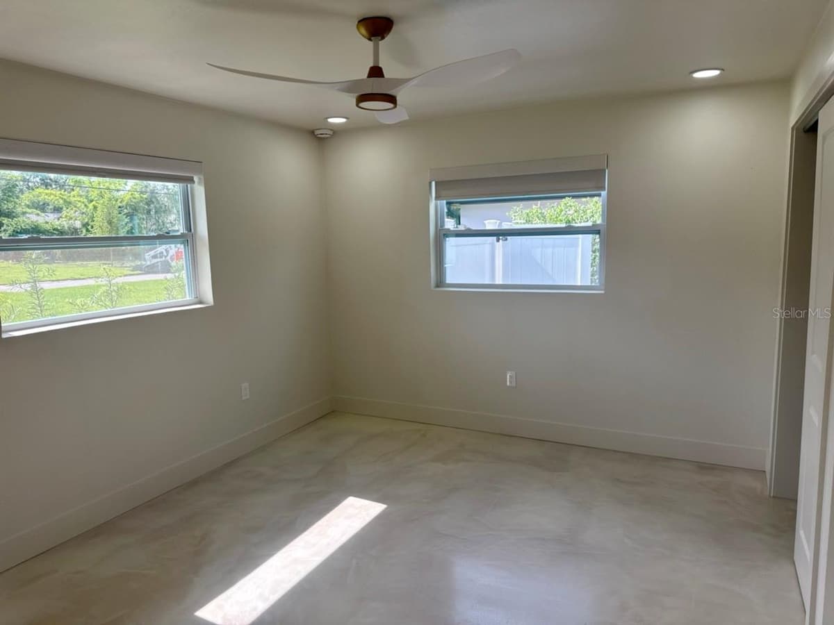 3197 WALNUT STREET — photo 15 of 19